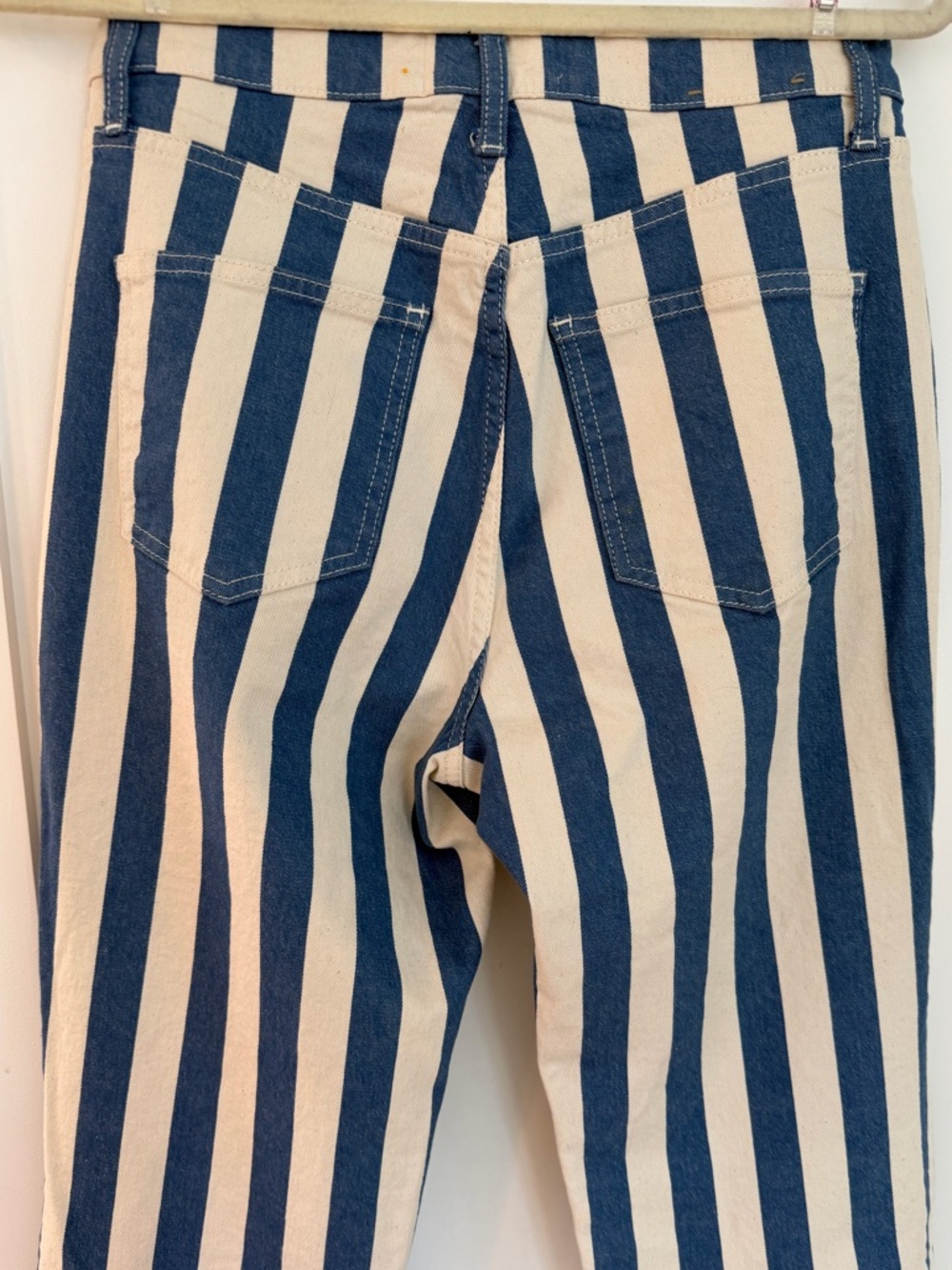 Boden High Rise Striped Straight Leg Jeans Blue and White 28 - Picture 6 of 9